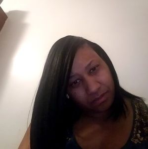 Meet your Posher, Shea